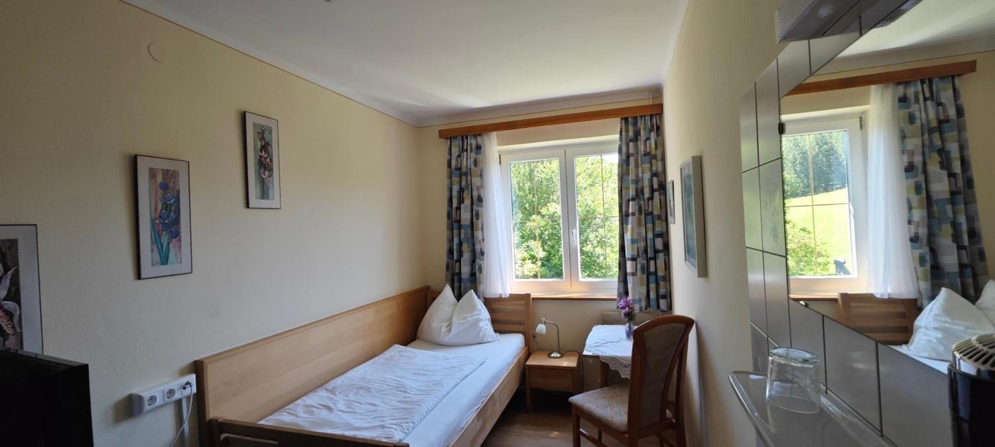 Haus Adler Guest House Grobming Eksteriør bilde